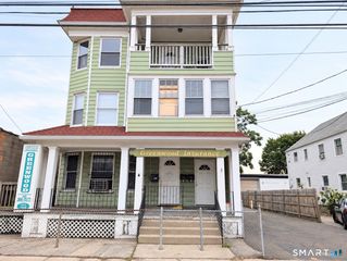 1757 East Main Street, Bridgeport, CT 06610