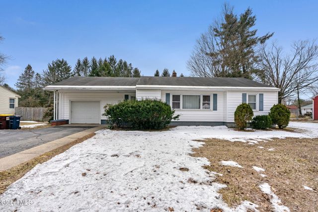 34 Woodlawn Avenue, South Glens Falls, NY 12803