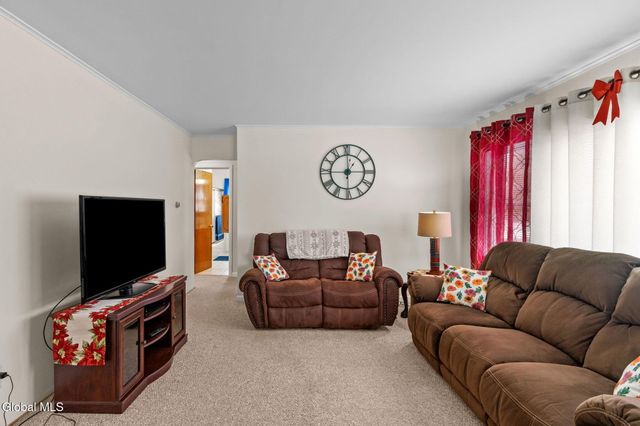 34 Woodlawn Avenue, South Glens Falls, NY 12803