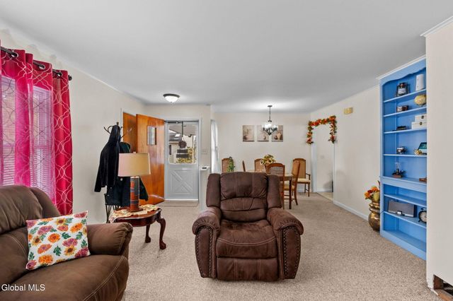 34 Woodlawn Avenue, South Glens Falls, NY 12803