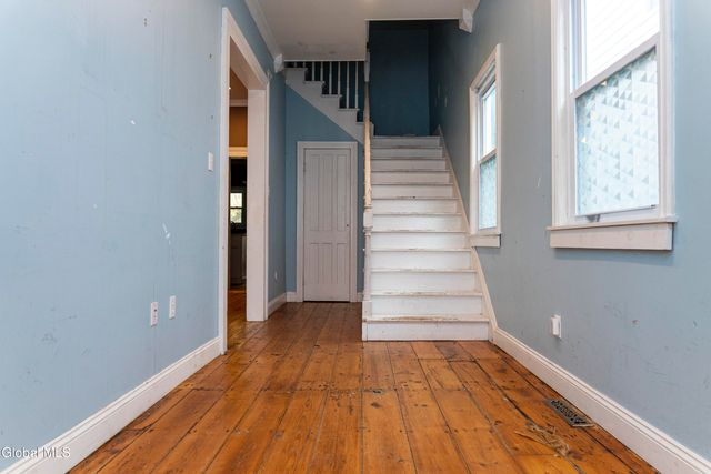 11 River Street, Schenectady, NY 12305