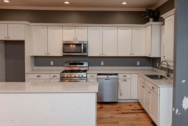 11 River Street, Schenectady, NY 12305