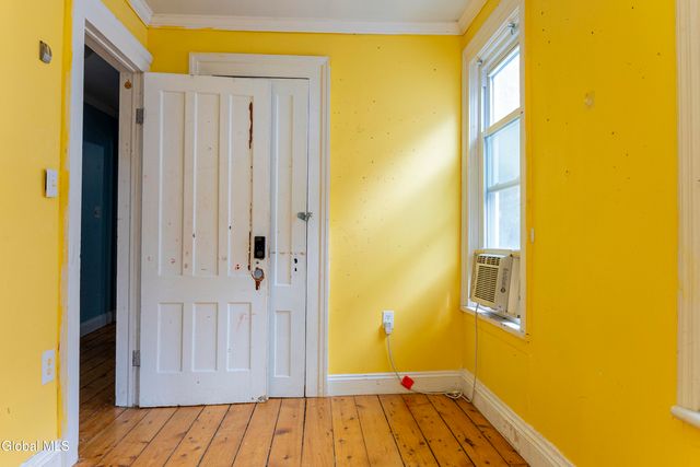 11 River Street, Schenectady, NY 12305