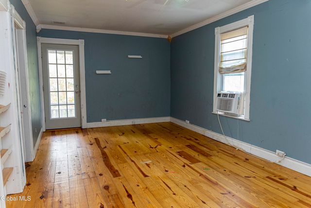 11 River Street, Schenectady, NY 12305