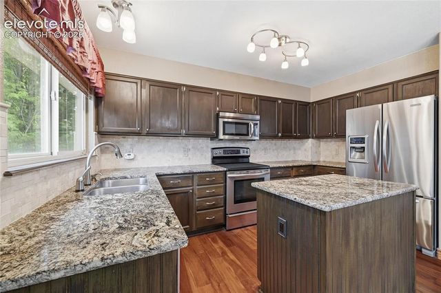 6895 Quicksilver Drive, Colorado Springs, CO 80922