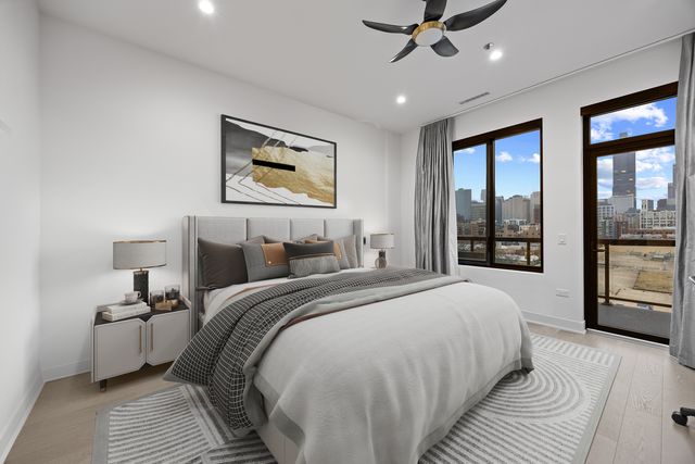 305 S Racine Avenue PH-D, Chicago, IL 60607