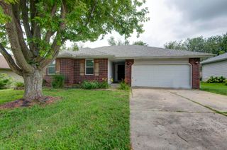 4252 West Madison Street, Springfield, MO 65802