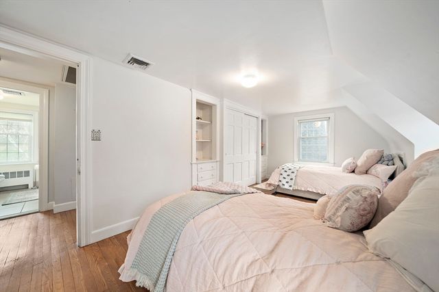 14 Milk St, Lexington, MA 02421