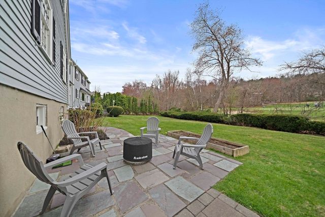 14 Milk St, Lexington, MA 02421