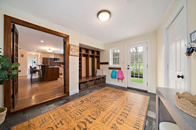14 Milk St, Lexington, MA 02421