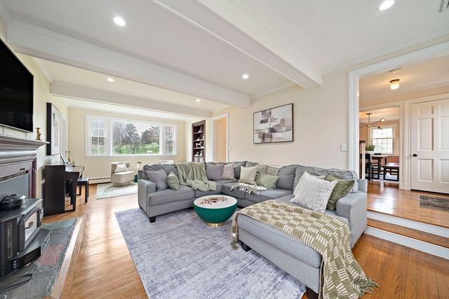 14 Milk St, Lexington, MA 02421