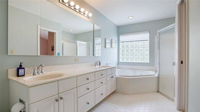 3099 Perriwinkle Circle, Davie, FL 33328