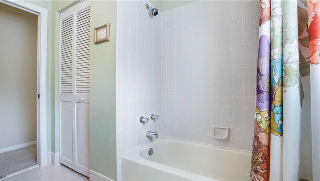 3099 Perriwinkle Circle, Davie, FL 33328