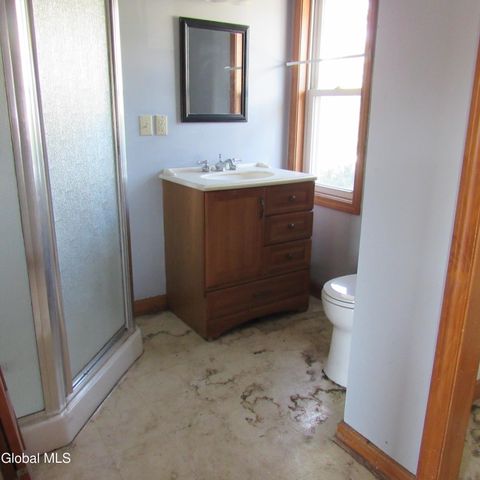 7 Main Street, Hagaman, NY 12086