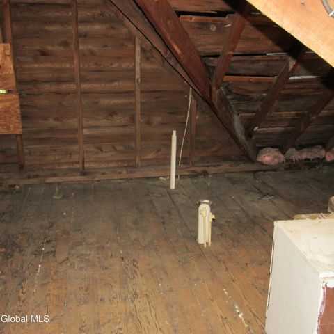 7 Main Street, Hagaman, NY 12086