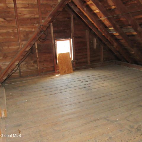 7 Main Street, Hagaman, NY 12086