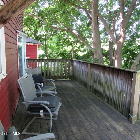 7 Main Street, Hagaman, NY 12086