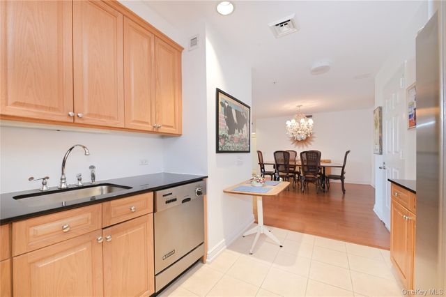 100 Harbor View Drive 241, Port Washington, NY 11050