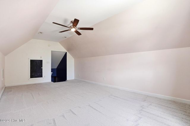 103 Southern Magnolia Court, Hampstead, NC 28443
