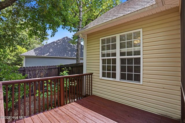 103 Southern Magnolia Court, Hampstead, NC 28443