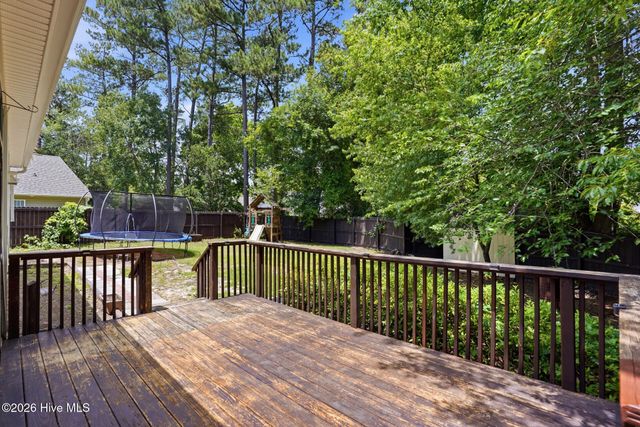 103 Southern Magnolia Court, Hampstead, NC 28443
