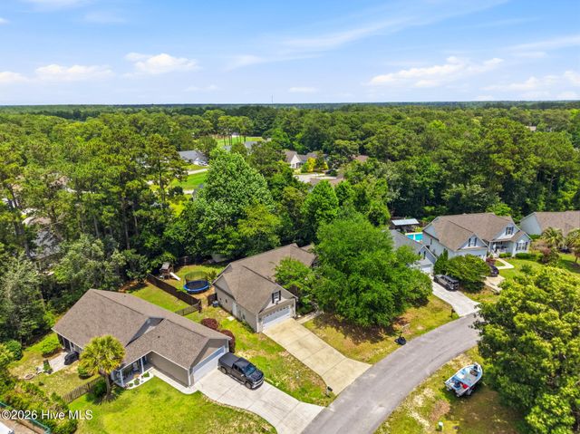 103 Southern Magnolia Court, Hampstead, NC 28443