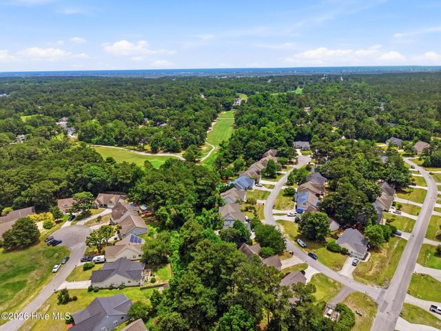 103 Southern Magnolia Court, Hampstead, NC 28443