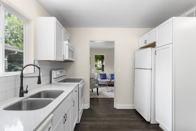 4761 Wellington Avenue, Lawrence, IN 46226