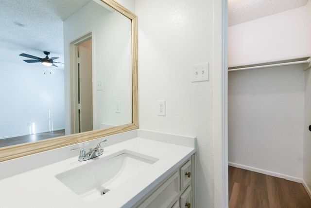 8214 Vernon Avenue, Lubbock, TX 79423