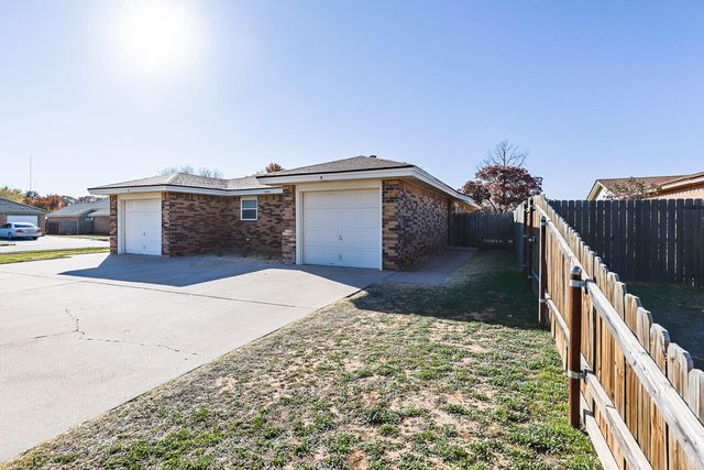 8214 Vernon Avenue, Lubbock, TX 79423