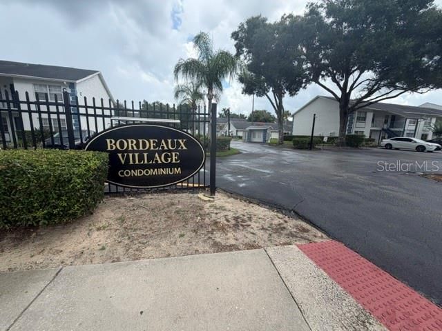 5013 BORDEAUX VILLAGE PLACE 202, Tampa, FL 33617