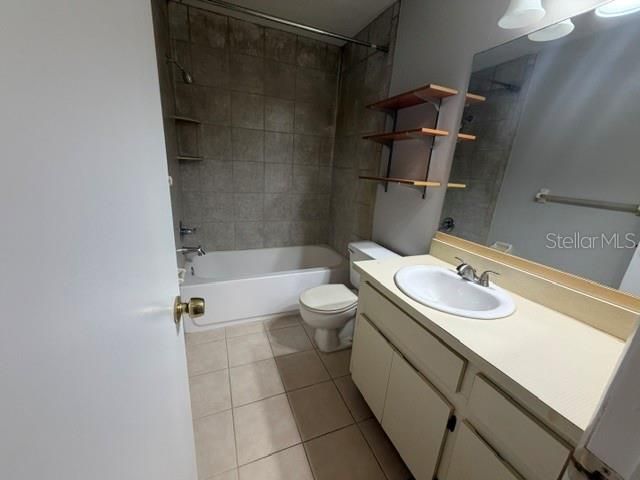 5013 BORDEAUX VILLAGE PLACE 202, Tampa, FL 33617