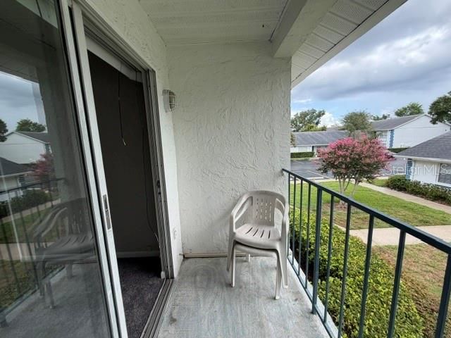 5013 BORDEAUX VILLAGE PLACE 202, Tampa, FL 33617