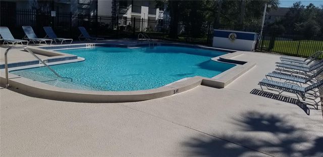 5013 BORDEAUX VILLAGE PLACE 202, Tampa, FL 33617