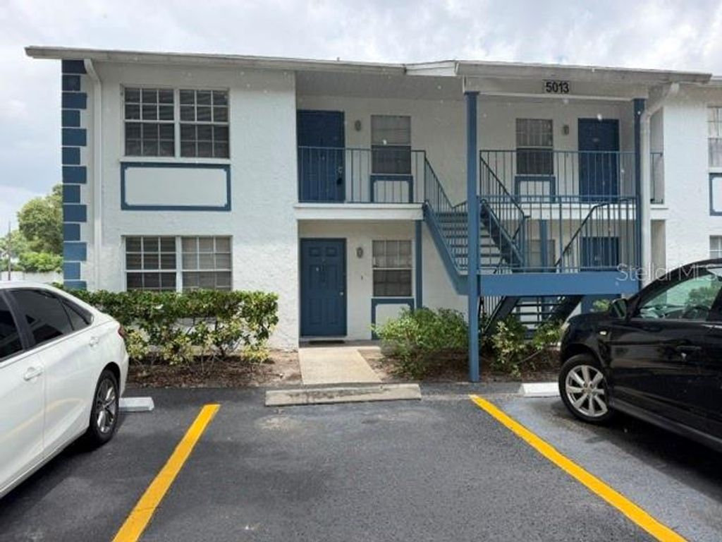5013 BORDEAUX VILLAGE PLACE 202, Tampa, FL 33617