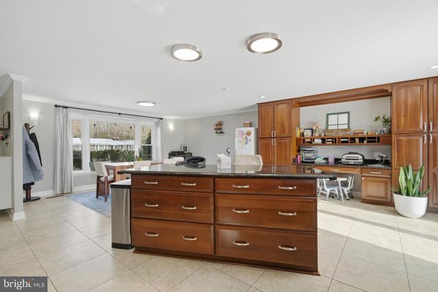 2730 PINEWOOD DR, Waldorf, MD 20601