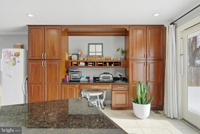 2730 PINEWOOD DR, Waldorf, MD 20601