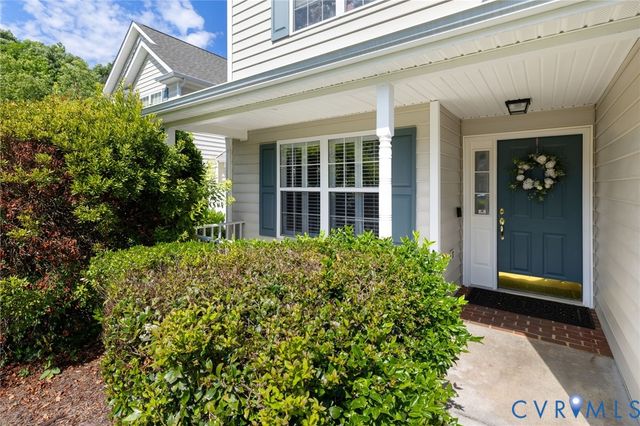 4674 Twin Hickory Lake Dr, Henrico, VA 23059