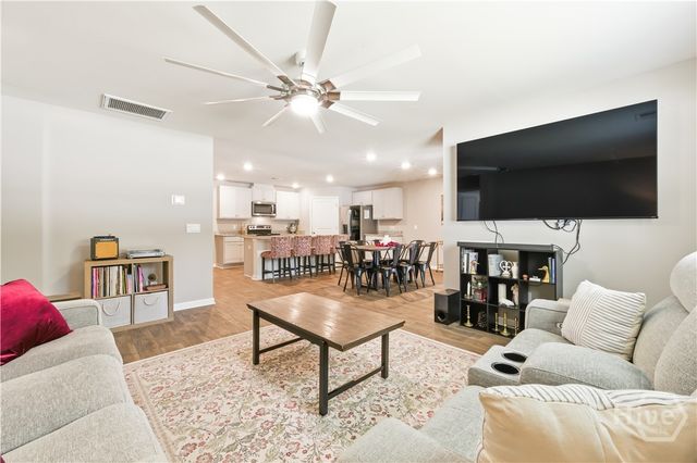 532 Turpentine Trail, Bloomingdale, GA 31302