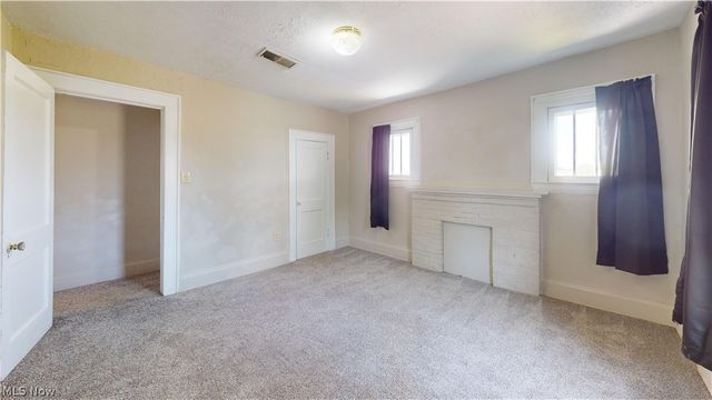 1917 Market Street, Parkersburg, WV 26101