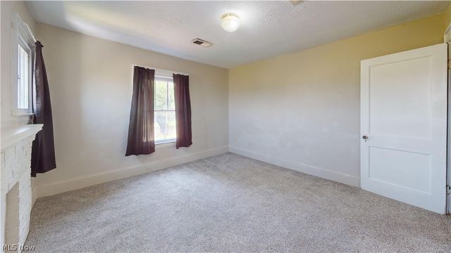 1917 Market Street, Parkersburg, WV 26101