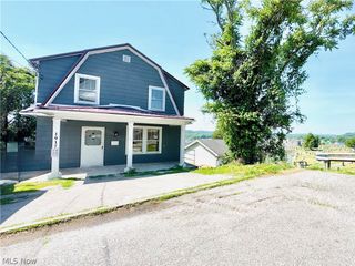 1917 Market Street, Parkersburg, WV 26101