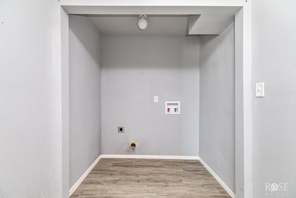 Image 13 of property listing at 1201 Koberlin St, San Angelo, TX 76903