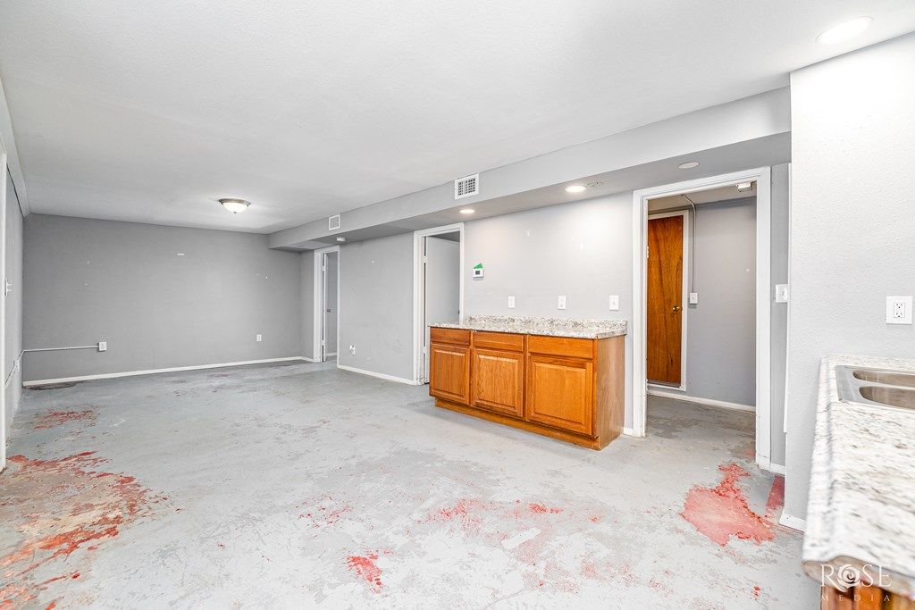 Image 16 of property listing at 1201 Koberlin St, San Angelo, TX 76903