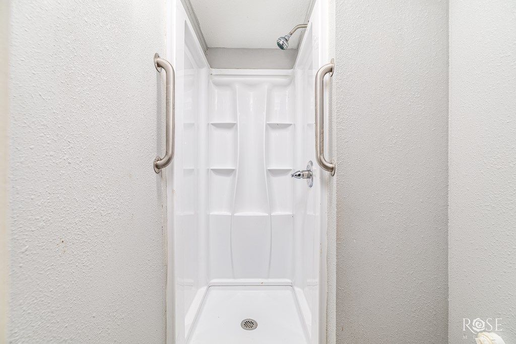 Image 21 of property listing at 1201 Koberlin St, San Angelo, TX 76903