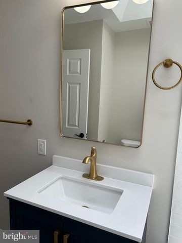 6908 GARMAN ST, Philadelphia, PA 19142