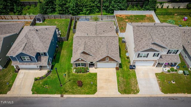 1421 Gress Mag Mountain, Kingsport, TN 37660