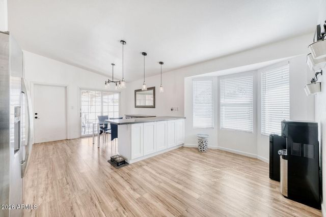 4209 E ACOMA Drive, Phoenix, AZ 85032