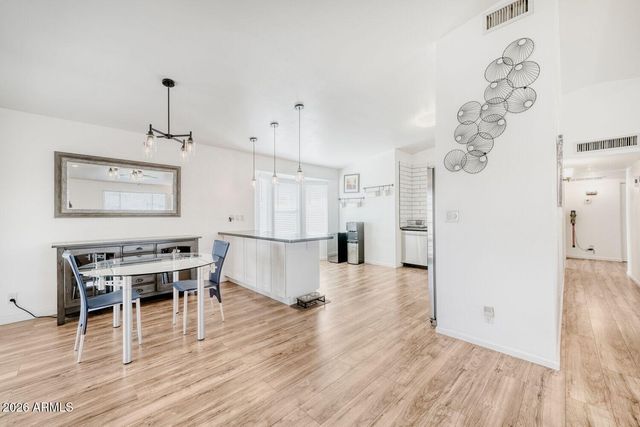 4209 E ACOMA Drive, Phoenix, AZ 85032