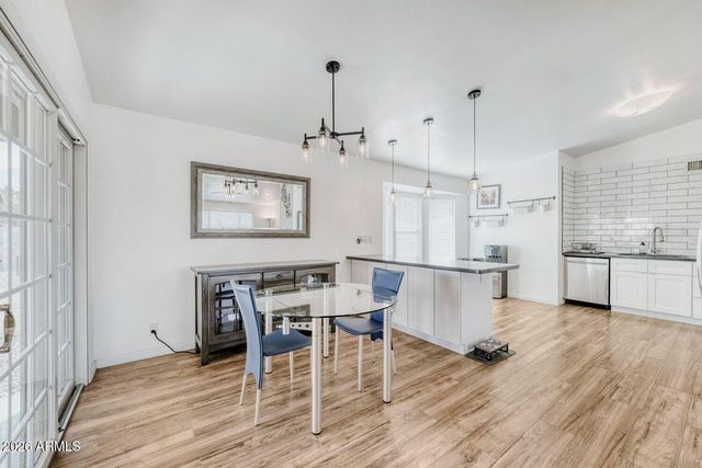 4209 E ACOMA Drive, Phoenix, AZ 85032